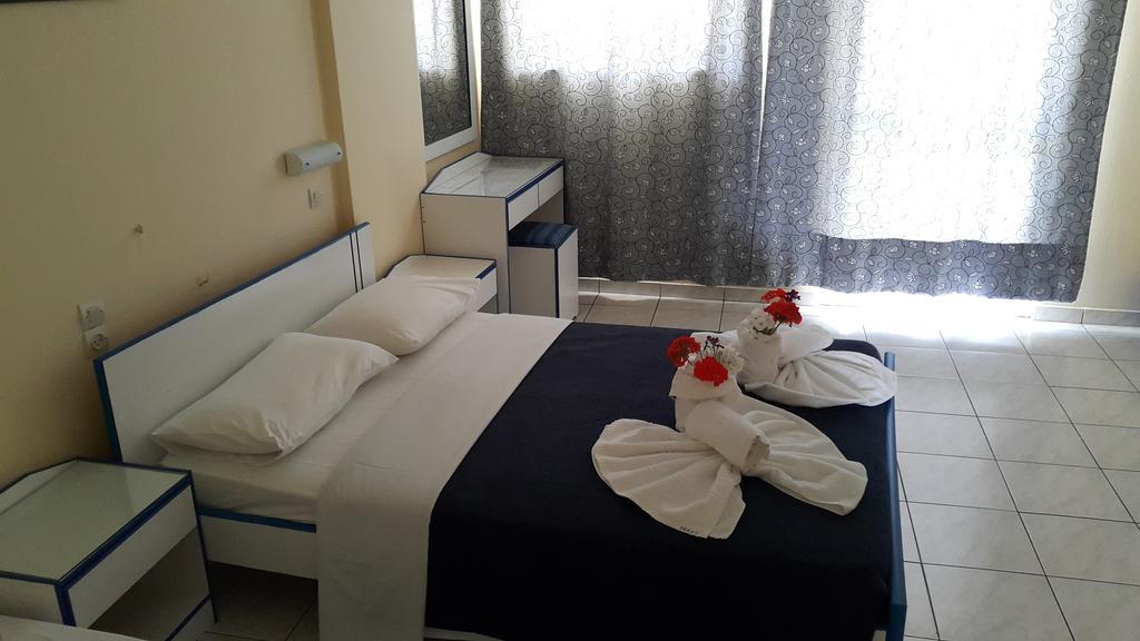 Minas Apartments Hersónissos Chambre photo